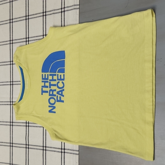 North Face tanks - Picture 1 of 3